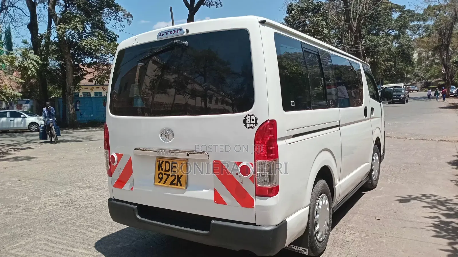 Toyota HiAce 2014 White