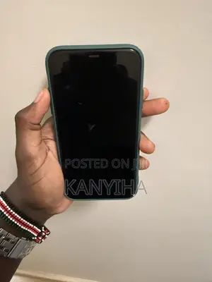 Apple iPhone 11 64 GB Black