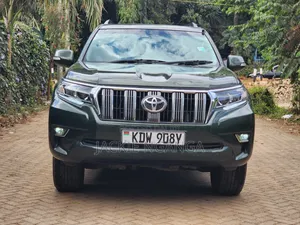 Toyota Land Cruiser Prado 2014 Green