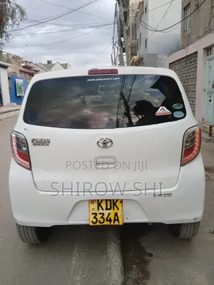 Toyota Pixis 2015 White
