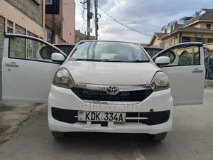 Toyota Pixis 2015 White