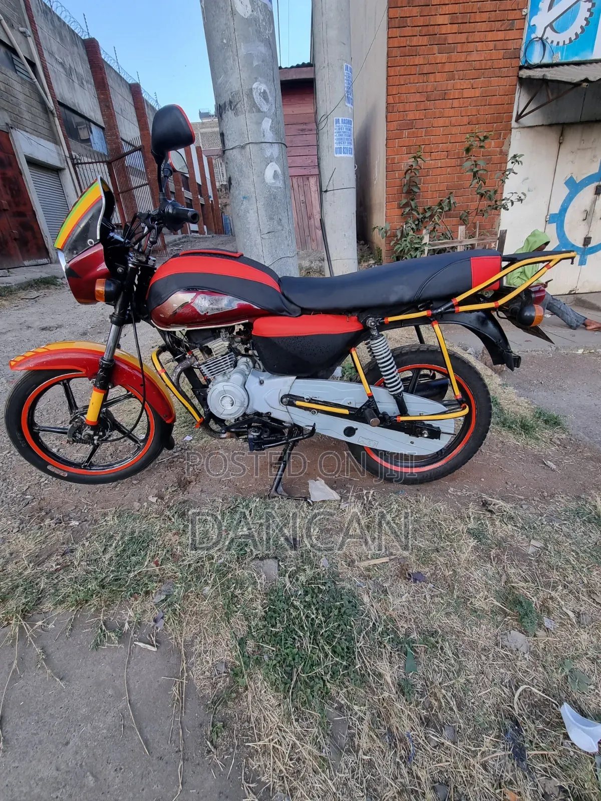 Bajaj Boxer 150 UG 2018 Red