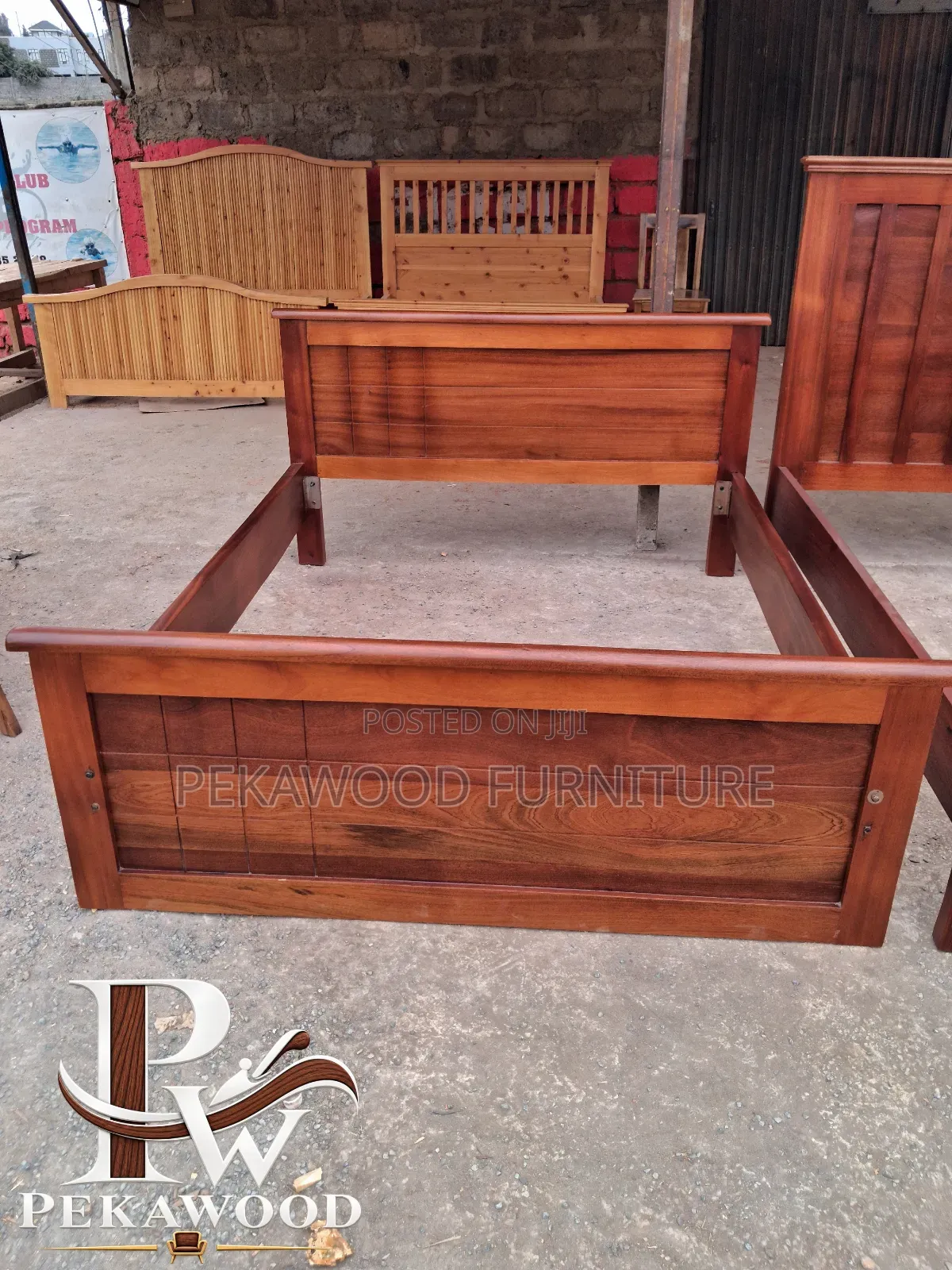 Mahogany Bed