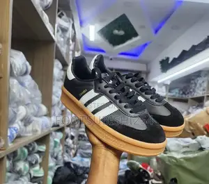 Adidas Samba