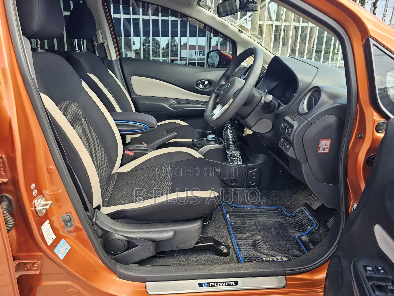 Nissan Note 2017 Gold
