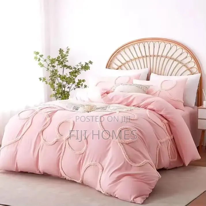 3pc Bowknot Tufted Duvet Cover Set | 6x6/6x7