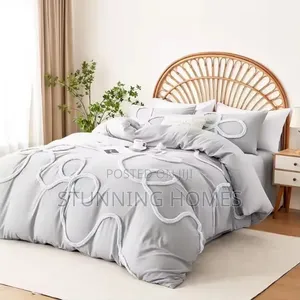 Bow Design Tufted Duvet Cover Set