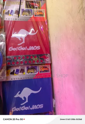 4pcs Red Mudflaps With Silver Toyota Logo Plate