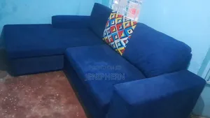 L-Shape Navy Blue Seat in Good Good Condition