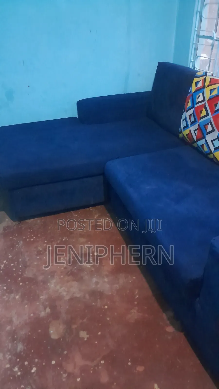 L-Shape Navy Blue Seat in Good Good Condition
