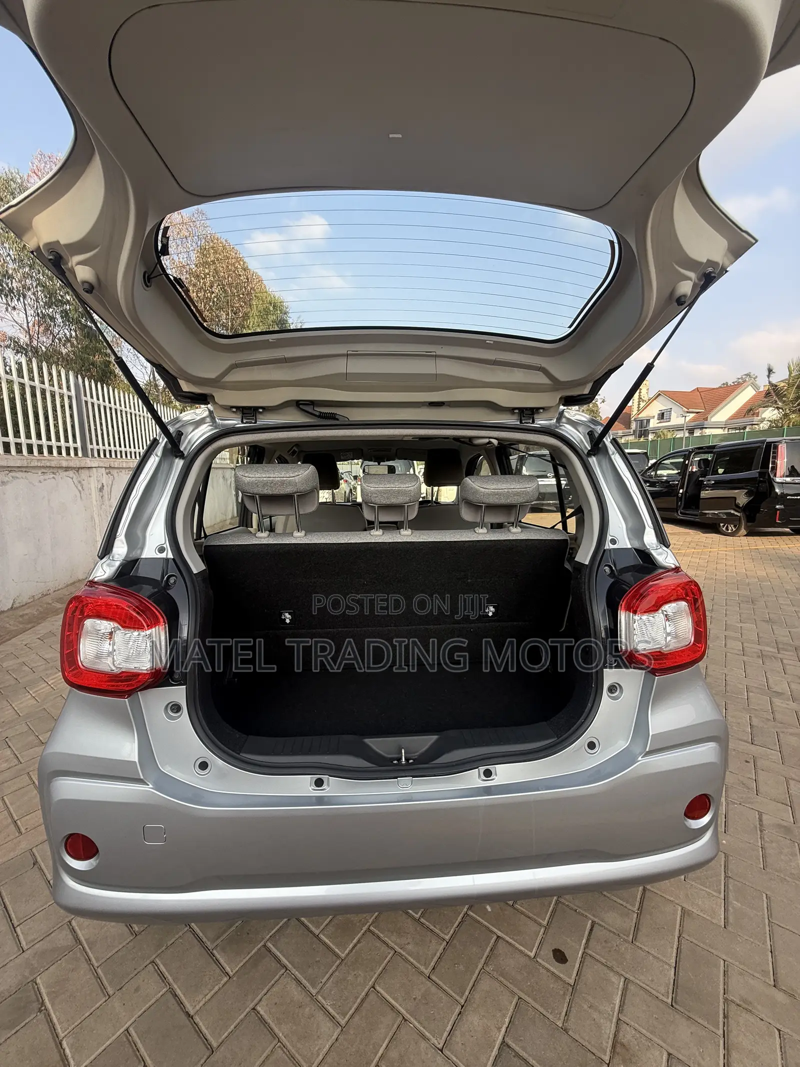 Toyota Passo 1.0 FWD 2019 Silver