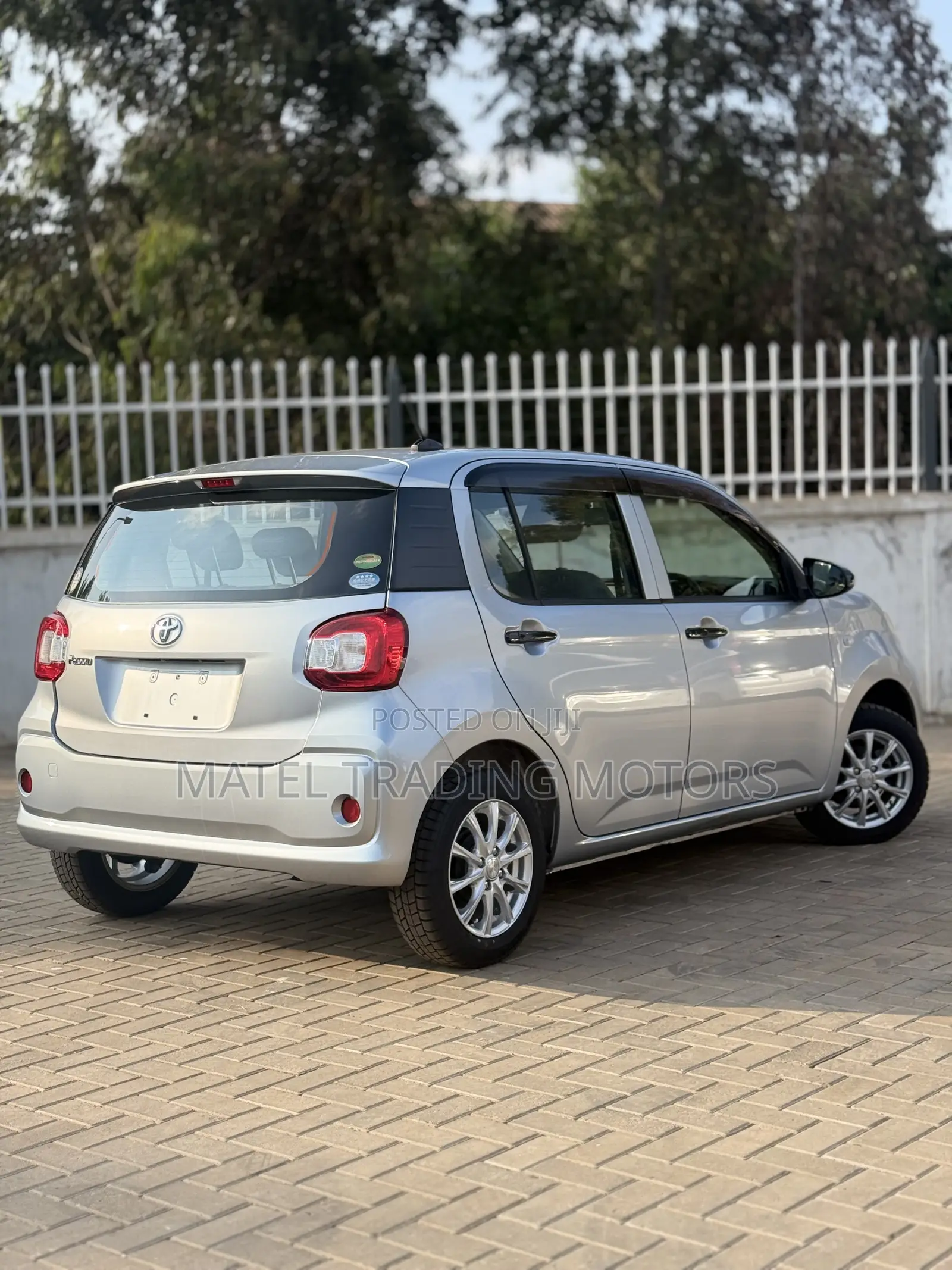 Toyota Passo 1.0 FWD 2019 Silver