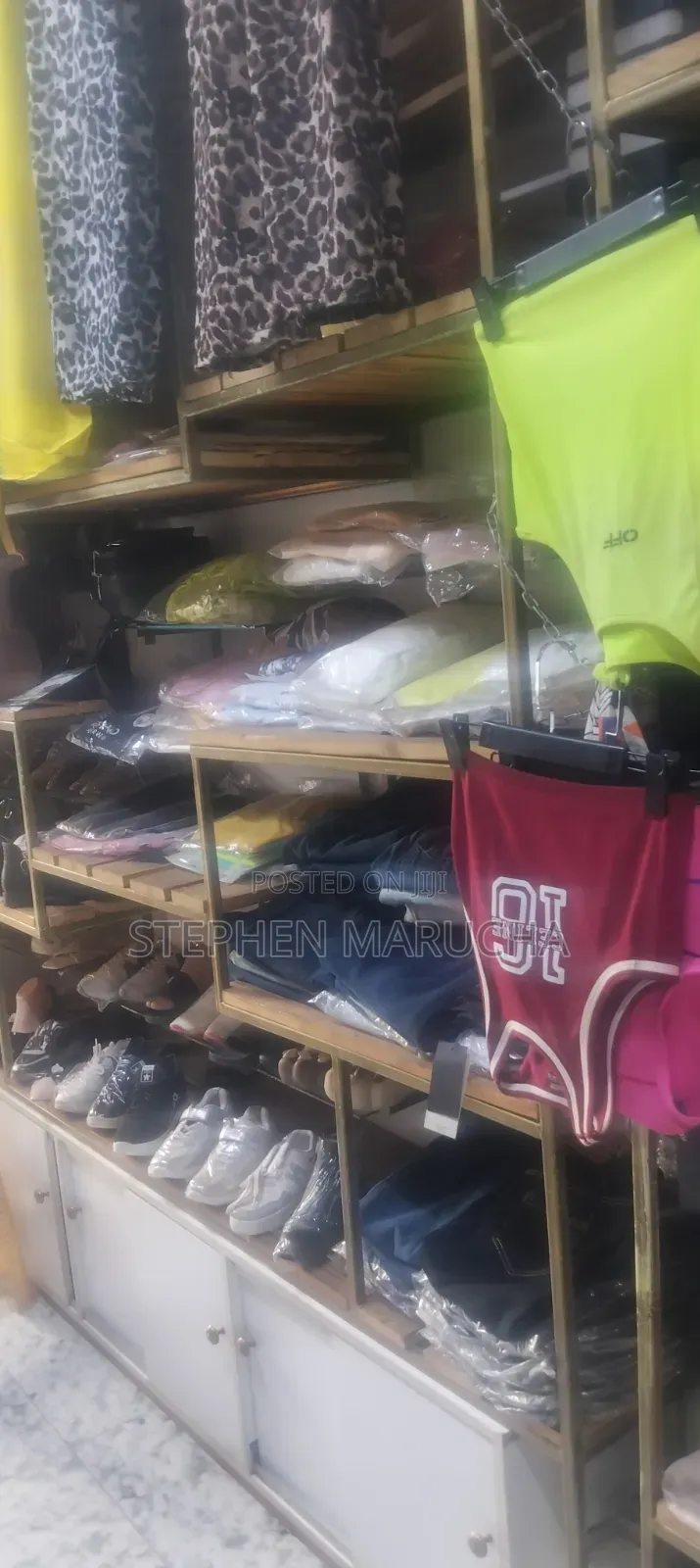 Boutique Shop on Sale in Rosters Opposite Magunas