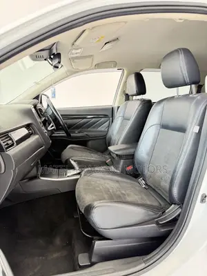 Mitsubishi Outlander 2.0 PHEV AWD 2017 White