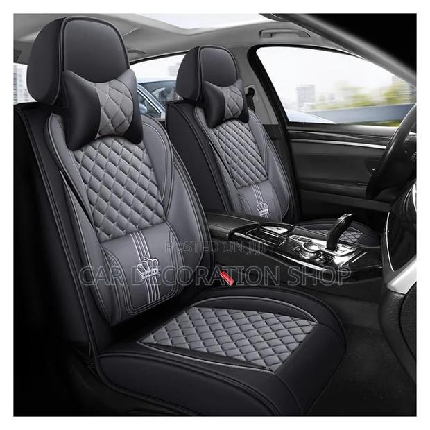 Grey_black Diamond Pattern Leather Seat Cover With Distinct Crown Logo - thumbnail 2