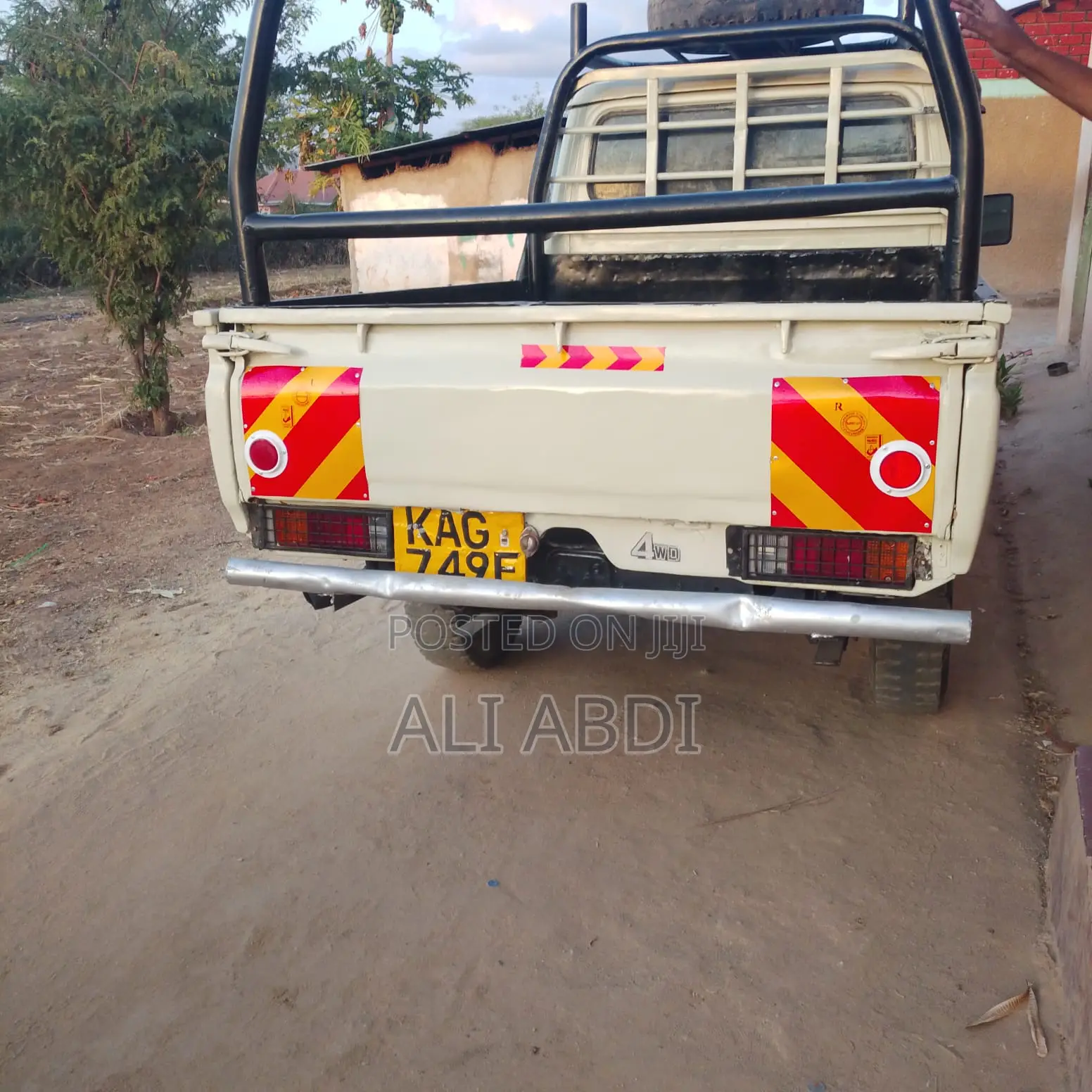 Toyota Land Cruiser 1996 Off white