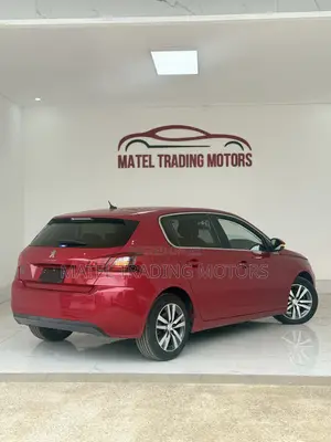 Peugeot 308 2019 Red