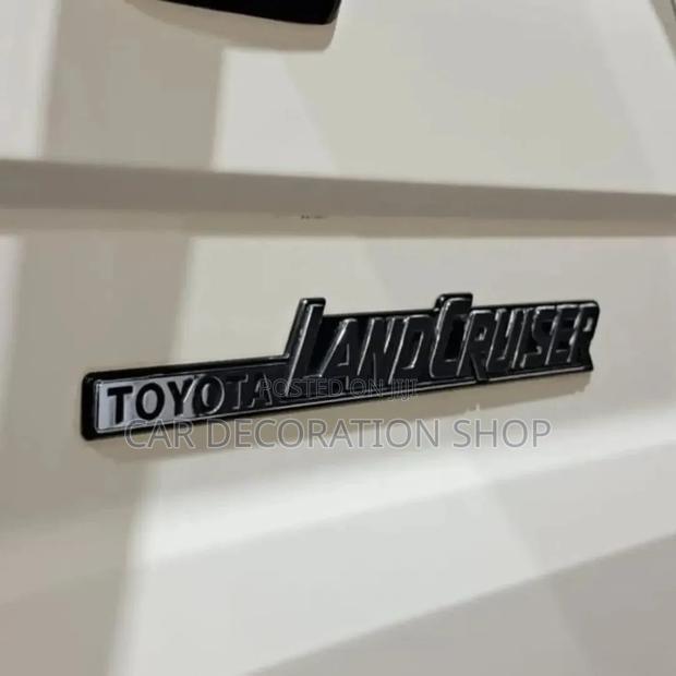 Land Cruiser Side Fender or Quarter Panel Emblem - thumbnail 2