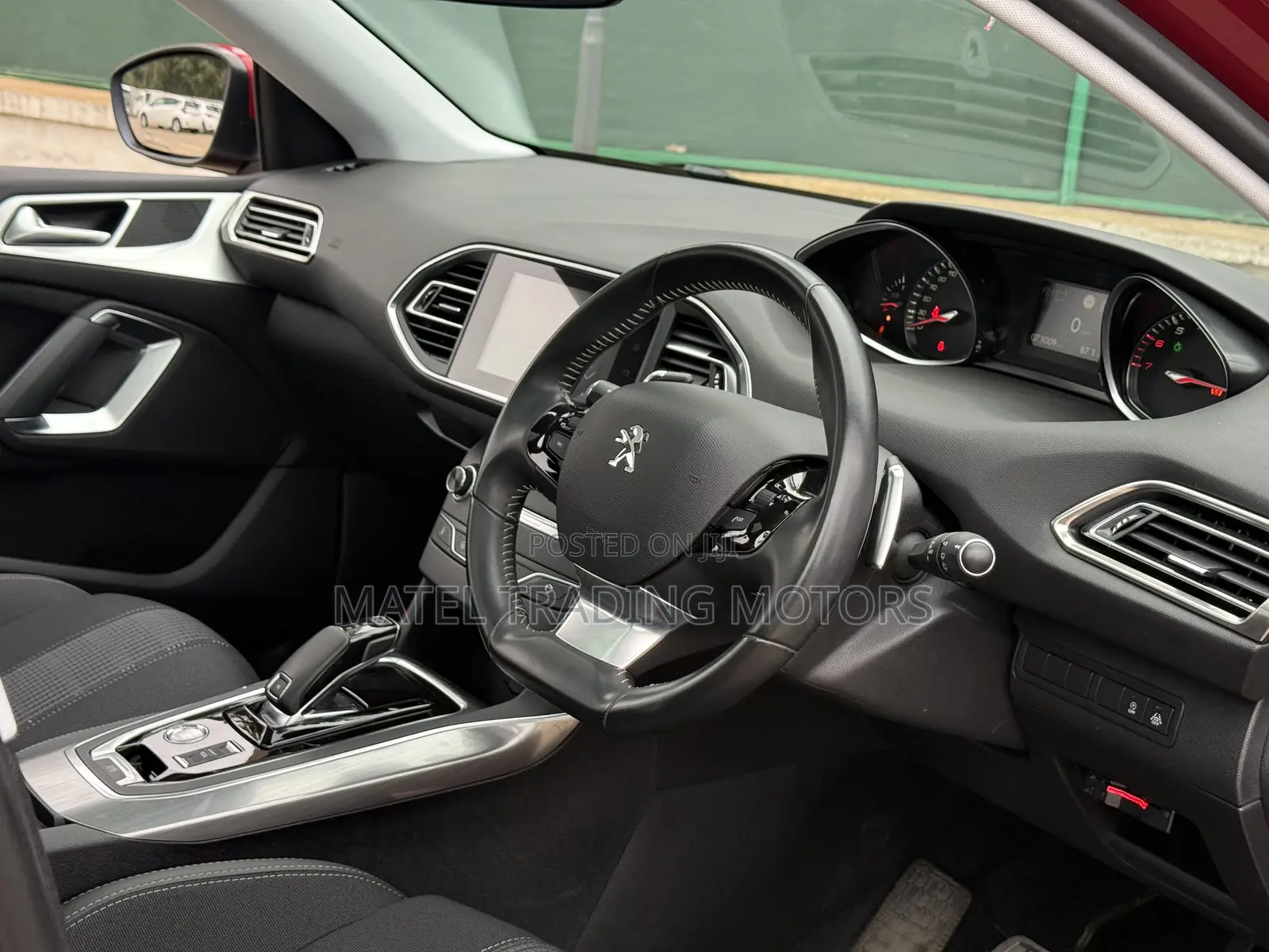 Peugeot 308 2019 Red
