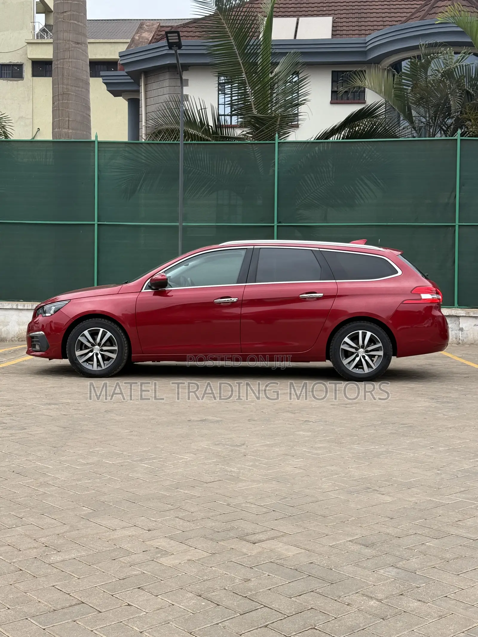 Peugeot 308 2019 Red