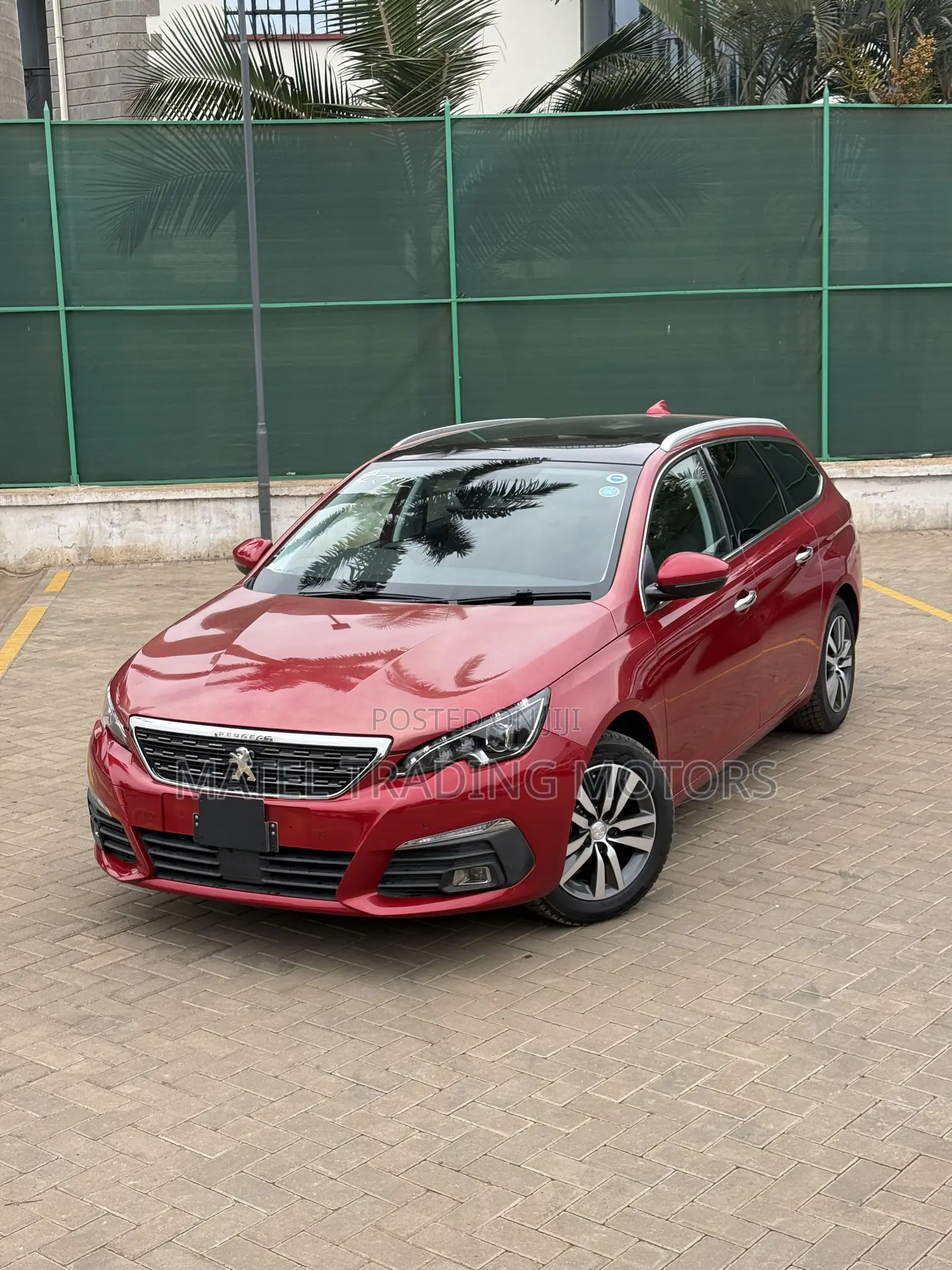 Peugeot 308 2019 Red