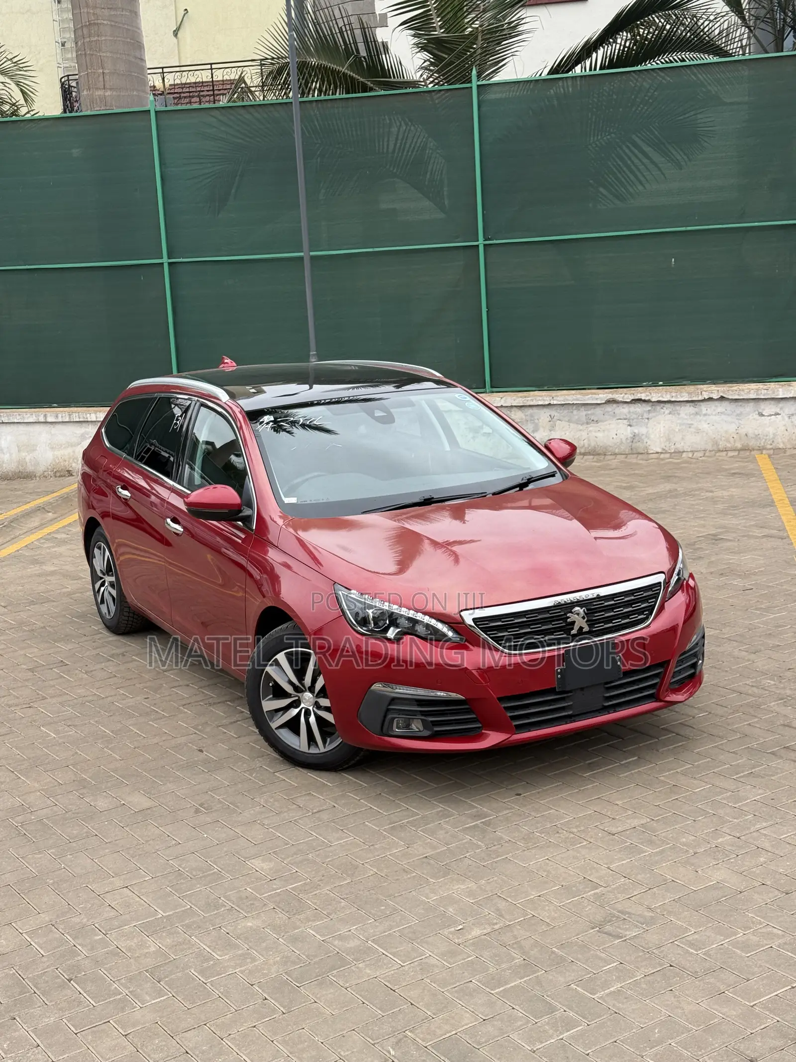 Peugeot 308 2019 Red