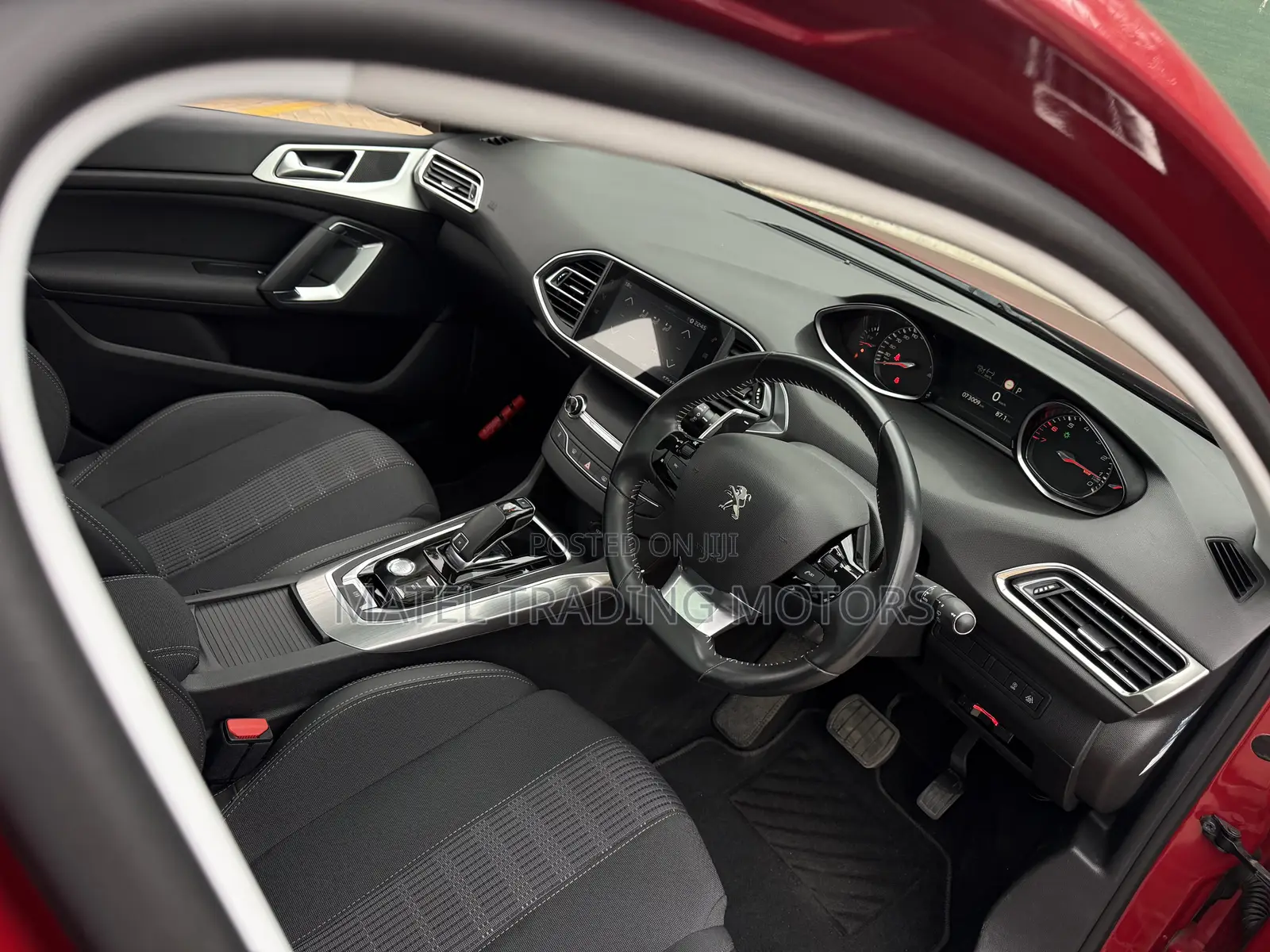 Peugeot 308 2019 Red