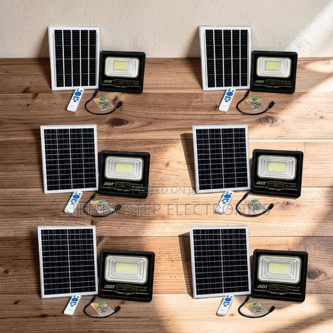 Trade Prices Durable 100W,200W,300W Watts Solar Flood Lights