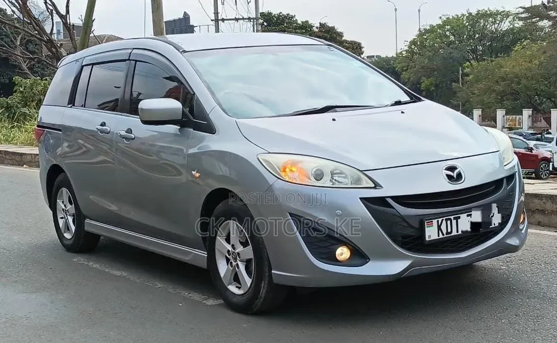 Mazda Premacy 2017 Silver
