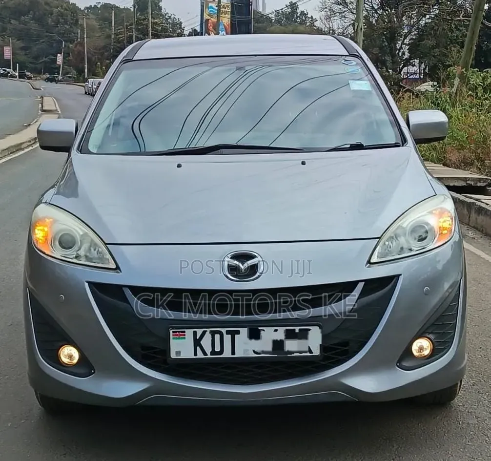 Mazda Premacy 2017 Silver