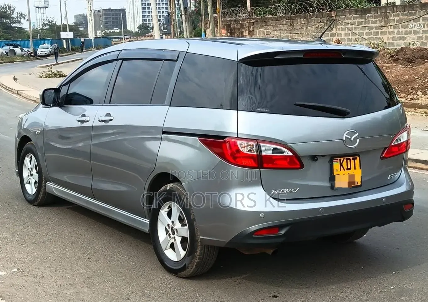 Mazda Premacy 2017 Silver