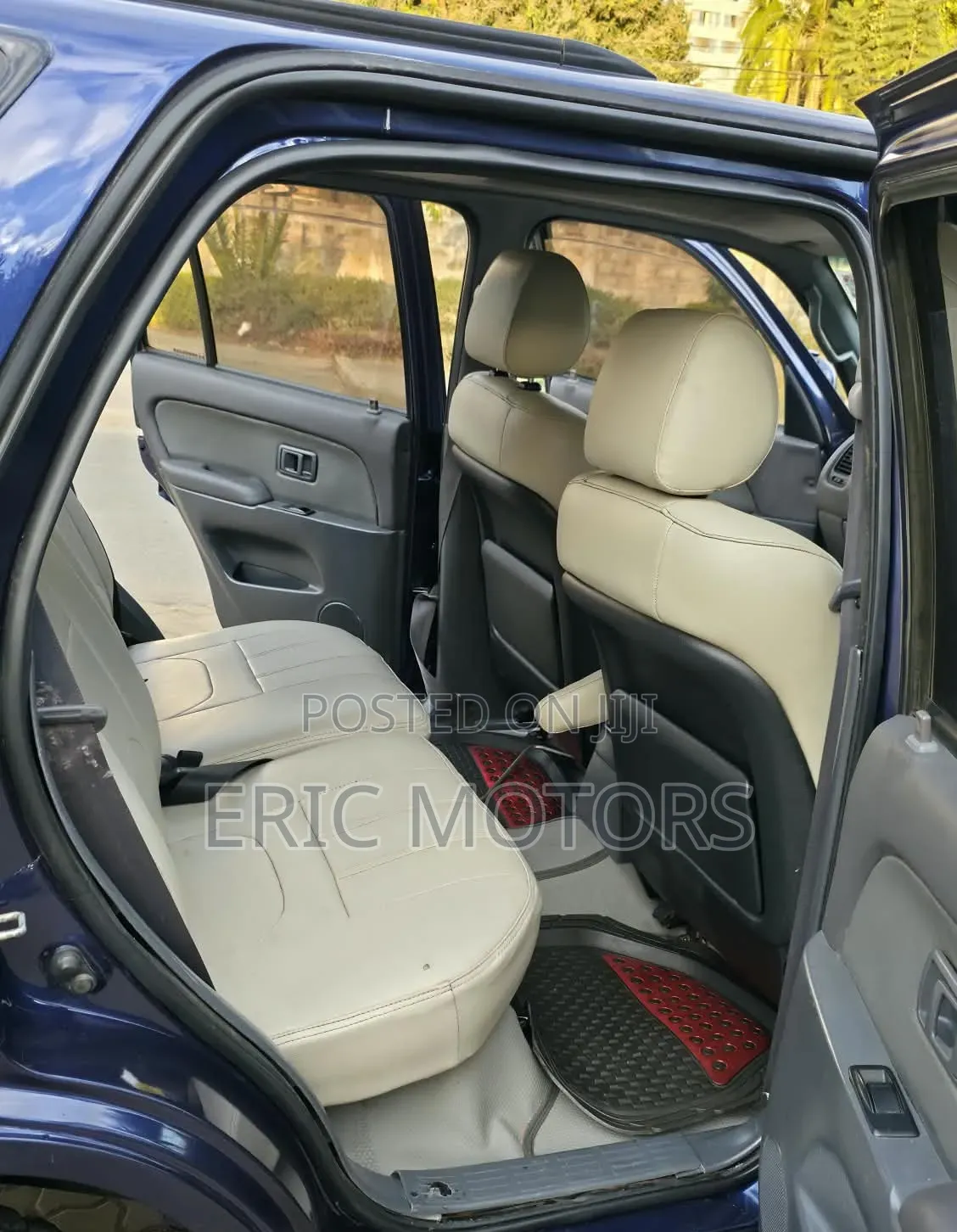 Toyota Hilux Surf 2000 Blue