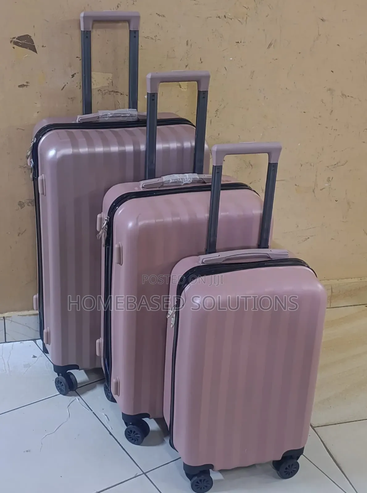 3 -in -1 Luxurious Fibre Suit Cases