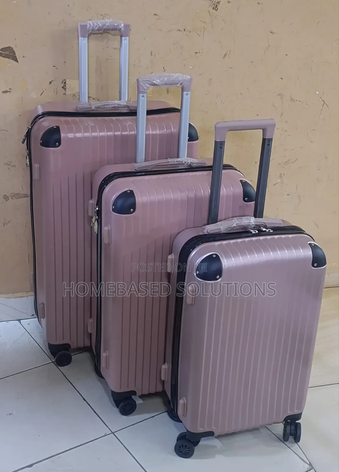 3 -in -1 Luxurious Fibre Suit Cases