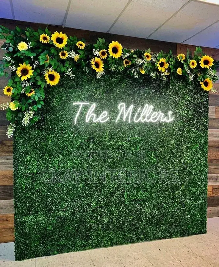 Green Panels  for Decorative Spaces