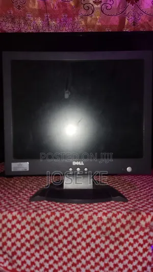 Desktop Computer Dell 12GB SSHD+SSD 1T