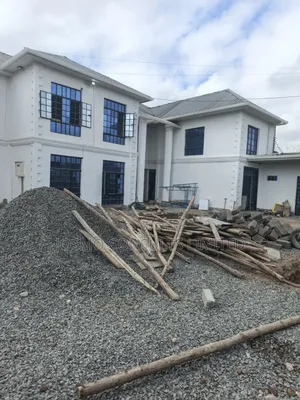 4bdrm Duplex in Juja, Kenyatta Road / Theta  for rent