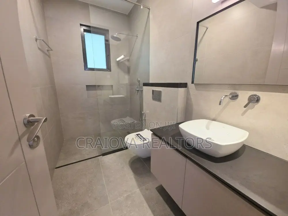 4bdrm House in Phenom Estate for sale