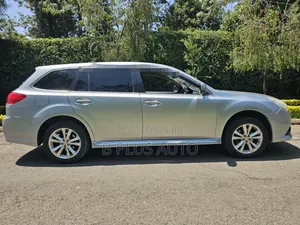 Subaru Legacy 2012 Silver