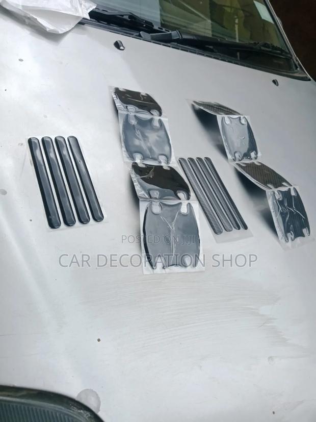 Black/Carbon Fiber Style Door Handle Bowl Protective Vinyl Stickers