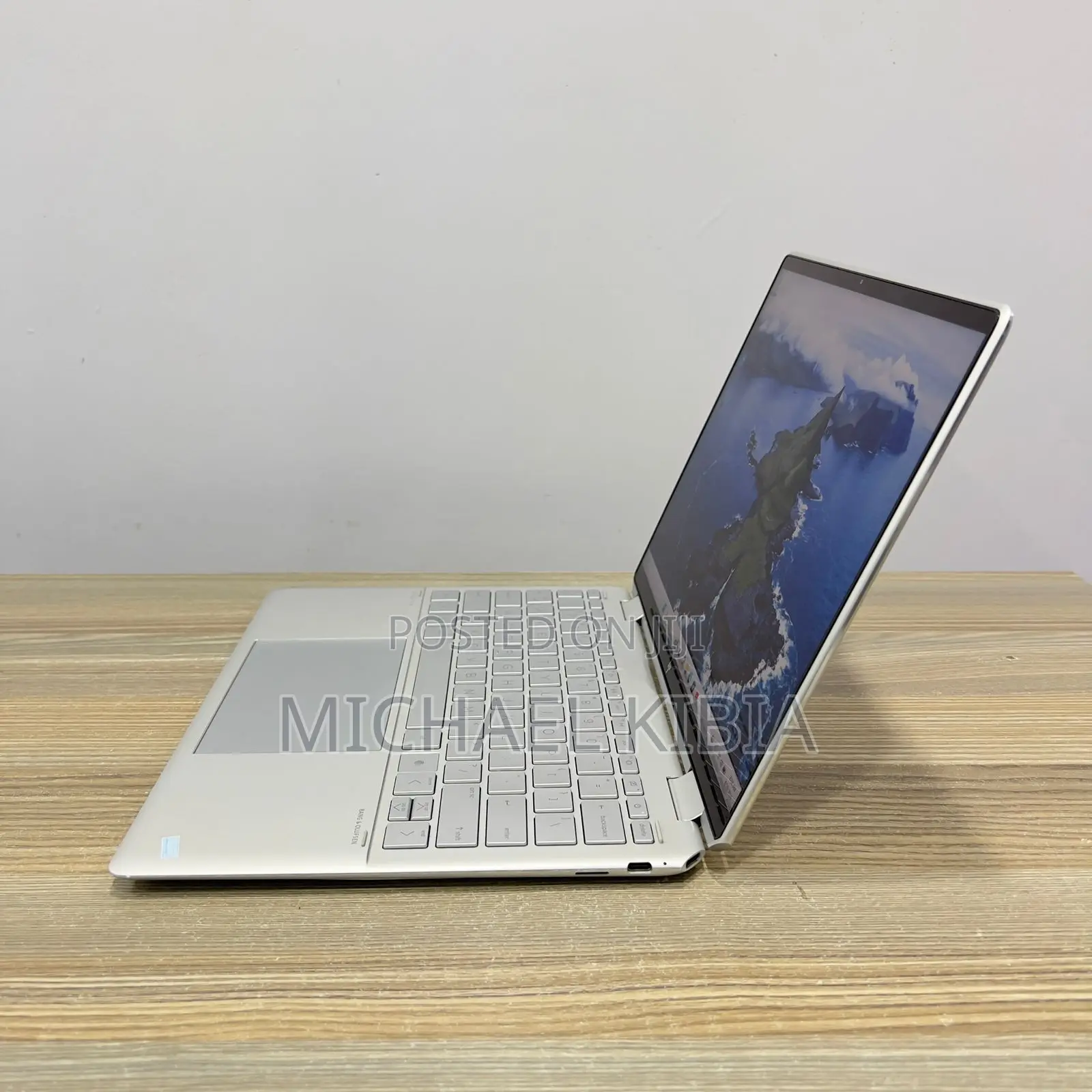 New Laptop HP Spectre X360 15t 16GB Intel Core i5 SSD 512GB