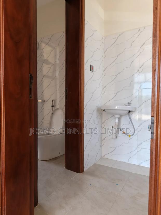 5bdrm Duplex in Kamakis for rent - thumbnail 3