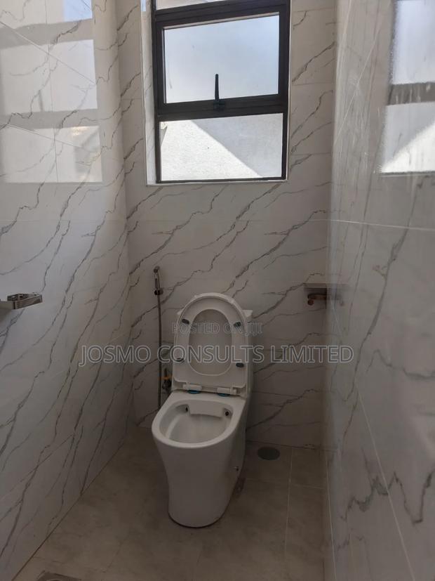 5bdrm Duplex in Kamakis for rent - thumbnail 10