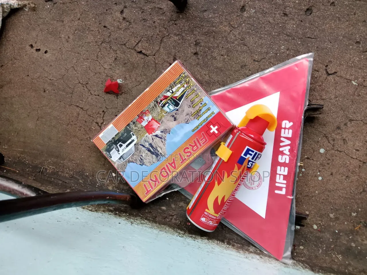 3in1 Car Safety Emergency Kit With 2warning Reflective Triangles