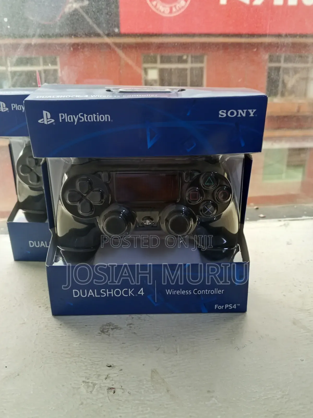 PlayStation 4 Wireless DualShock 4 Gamepad
