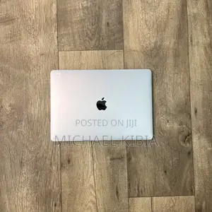 Laptop Apple MacBook Pro 2020 8GB Apple M2 SSD 256GB