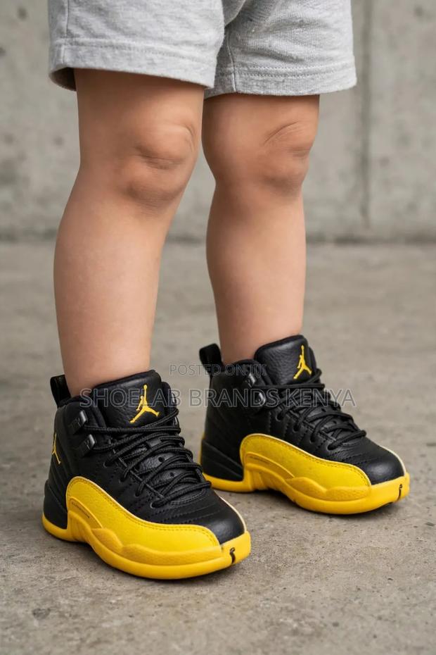 Kids Sneakers - thumbnail 2