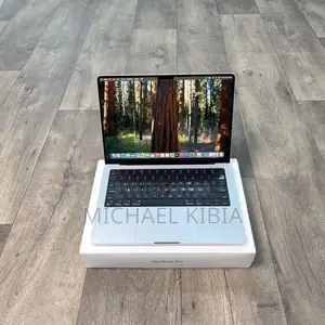 Laptop Apple MacBook Pro 2023 M3 Pro 18GB Apple M3 Pro SSD 512GB