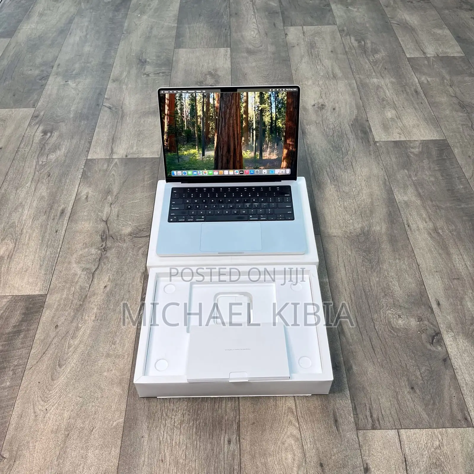 Laptop Apple MacBook Pro 2023 M3 Pro 18GB Apple M3 Pro SSD 512GB