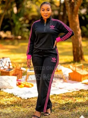 Trendy 2pc Ladies Tracksuit